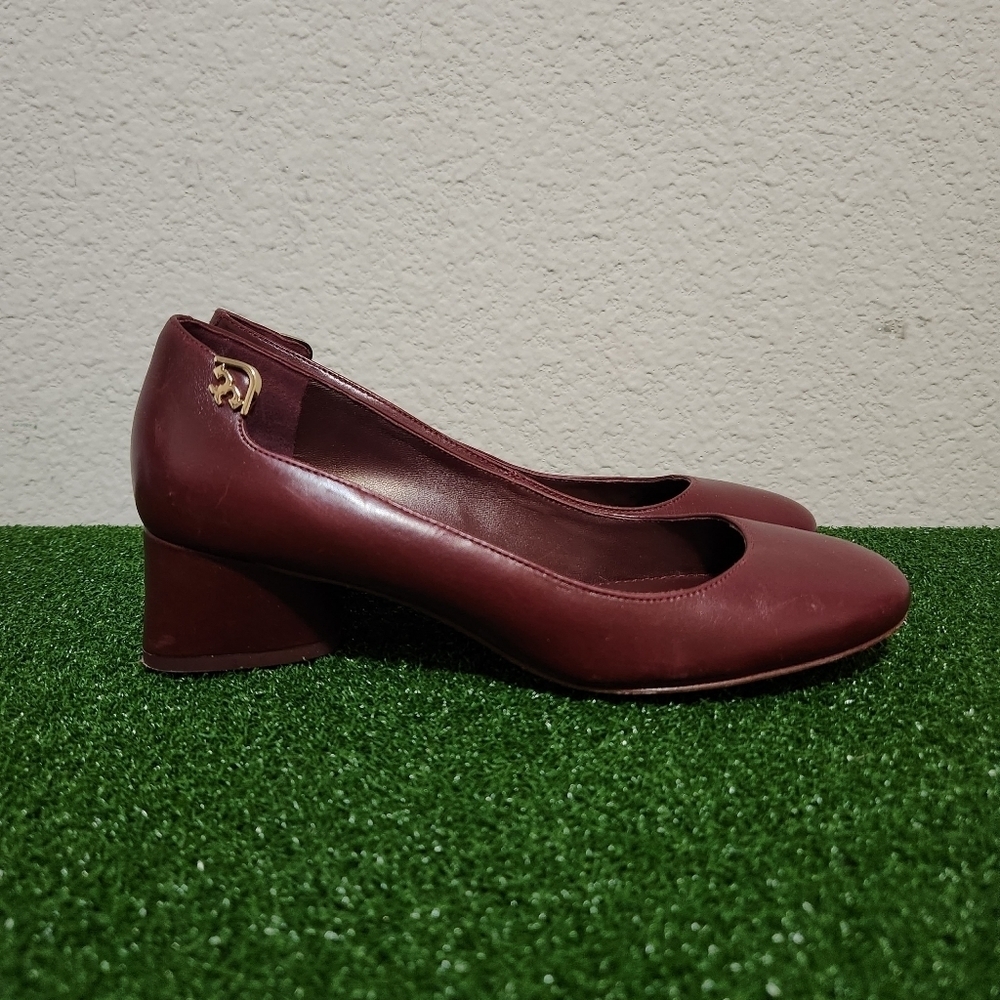Tory Burch Elizabeth 40MM Round Toe Leather Pump, Cordovan Red size 6.5